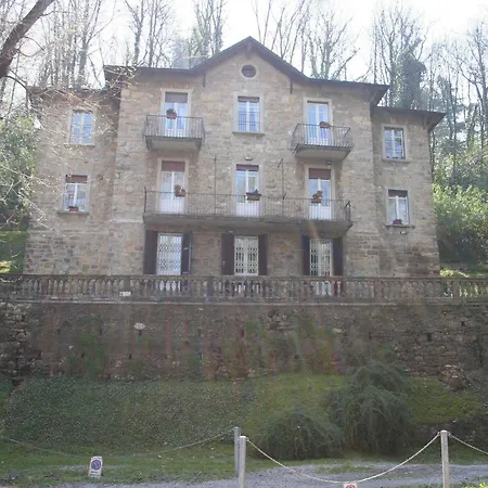 I Ghiri Bed & Breakfast 4*