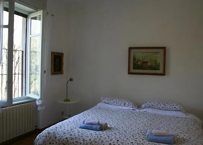 I Ghiri Oda ve Kahvaltı 4*